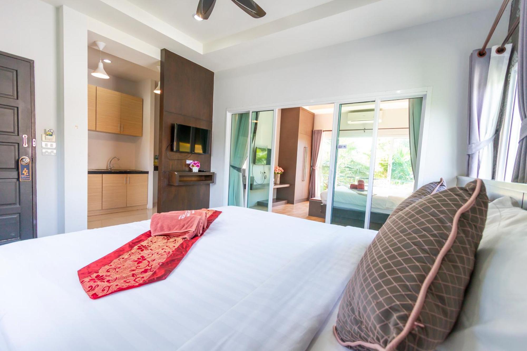 Phutara Lanta Resort - Sha Extra Plus Koh Lanta Ngoại thất bức ảnh